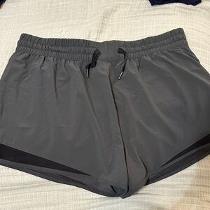 Katy Hearn Stori Intro 2 1/2’ Shorts